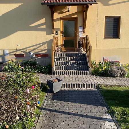 Appartement Dorfidyll Im Gruenen à Mittelherwigsdorf Extérieur photo